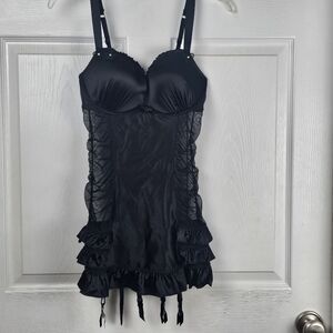 Victoria’s Secret Sexy Little Things Lingerie Lace Padded Rhinestone Flowers 36C